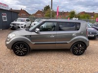 USED 2010 10 KIA SOUL 1.6 CRDi Tempest Auto Euro 4 5dr AUX+USB+AIRCON+AUTOMATIC