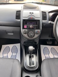 USED 2010 10 KIA SOUL 1.6 CRDi Tempest Auto Euro 4 5dr AUX+USB+AIRCON+AUTOMATIC