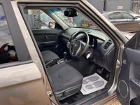 USED 2010 10 KIA SOUL 1.6 CRDi Tempest Auto Euro 4 5dr AUX+USB+AIRCON+AUTOMATIC