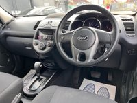 USED 2010 10 KIA SOUL 1.6 CRDi Tempest Auto Euro 4 5dr AUX+USB+AIRCON+AUTOMATIC