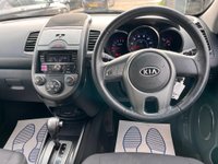 USED 2010 10 KIA SOUL 1.6 CRDi Tempest Auto Euro 4 5dr AUX+USB+AIRCON+AUTOMATIC