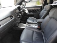 USED 2021 21 MITSUBISHI OUTLANDER 2.4h TwinMotor 13.8kWh Dynamic CVT 4WD Euro 6 (s/s) 5dr (One Owner From New)