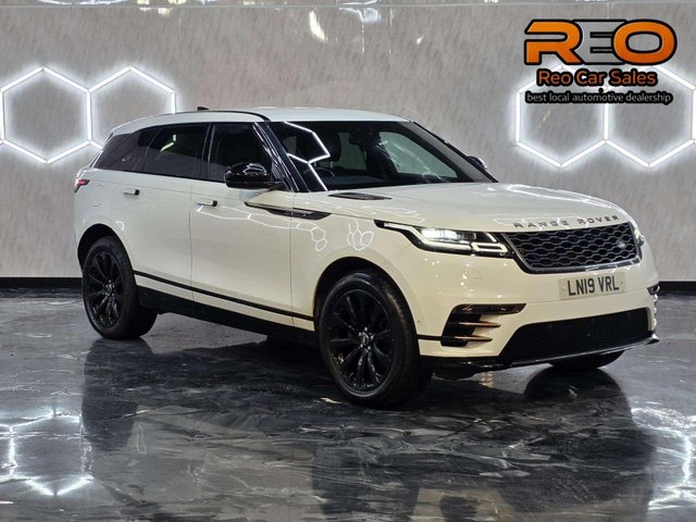 View our LAND ROVER RANGE ROVER VELAR