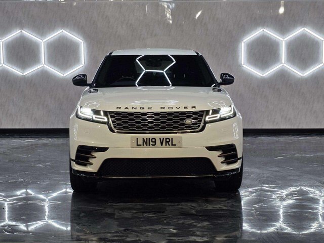 View our LAND ROVER RANGE ROVER VELAR
