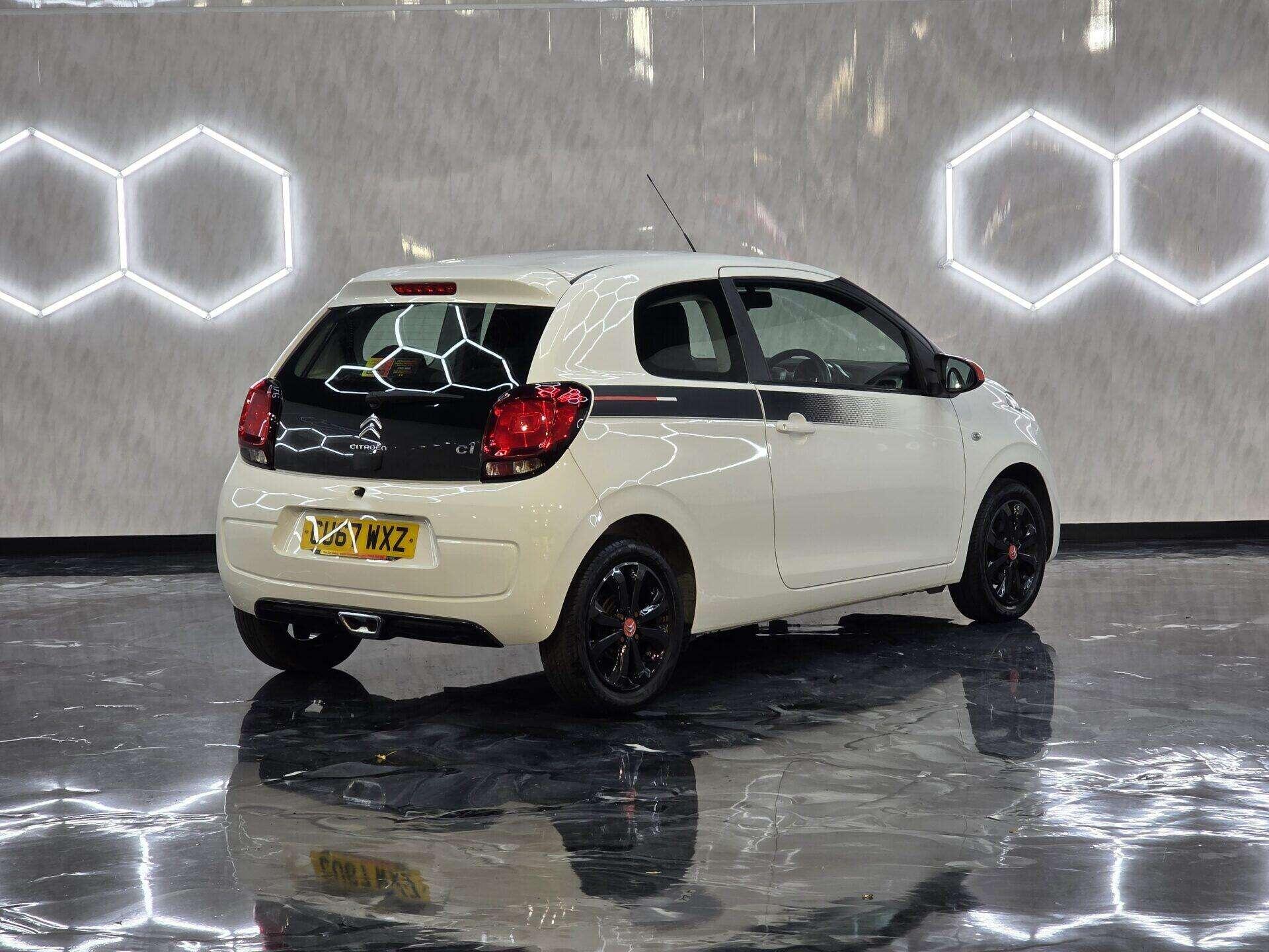 2017 Citroen C1 thumbnail 7