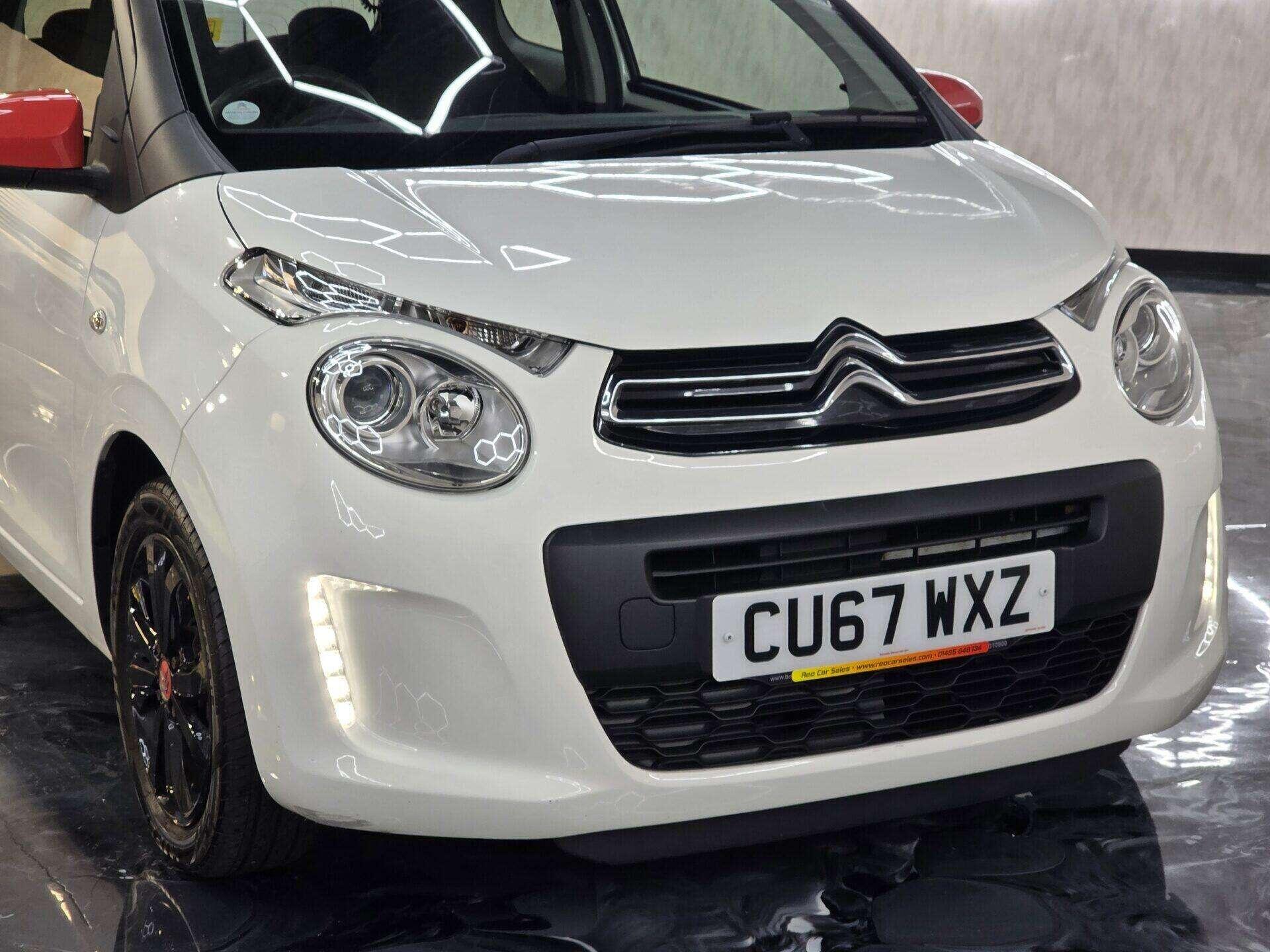 2017 Citroen C1 thumbnail 9