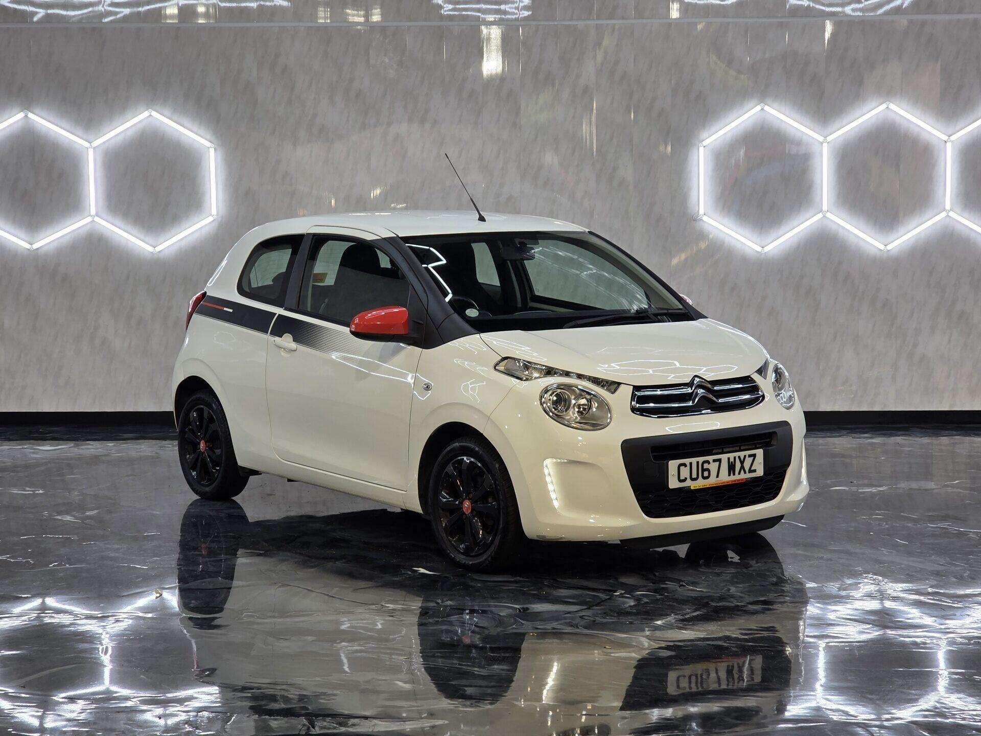 2017 Citroen C1 — photo 1 of 5