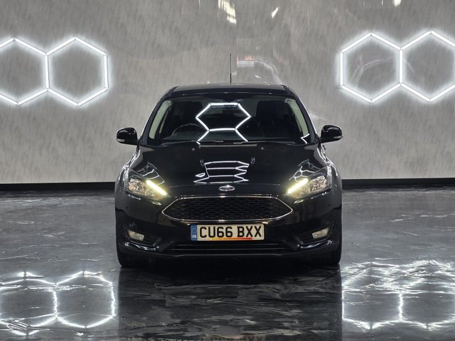 View our FORD FOCUS