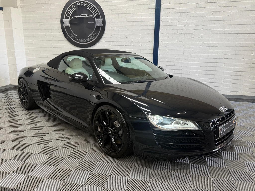 USED 2011 11 AUDI R8 5.2 FSI V10 Spyder R Tronic quattro Euro 4 2dr GREAT COLOUR COMBO