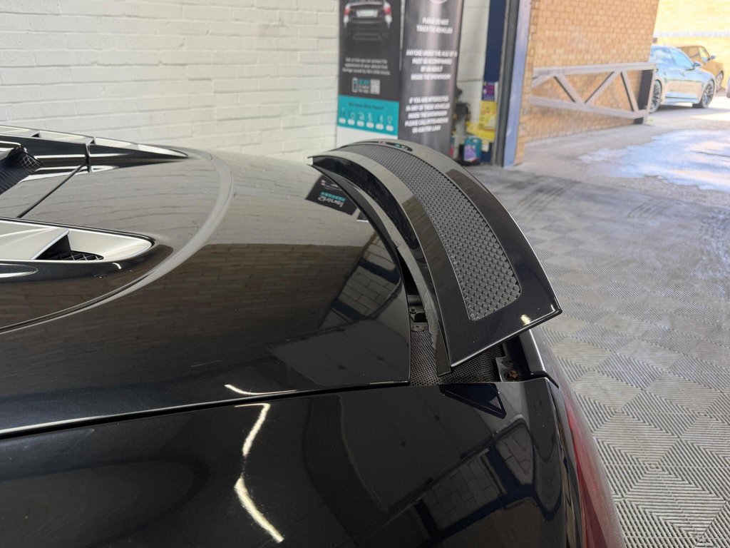 USED 2011 11 AUDI R8 5.2 FSI V10 Spyder R Tronic quattro Euro 4 2dr GREAT COLOUR COMBO
