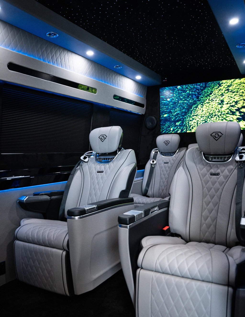 USED 2023 23 MERCEDES-BENZ SPRINTER 2.0 315 CDI Premium G-Tronic RWD L3 H2 Euro 6 (s/s) 5dr DRIVEN JET FORCE 1|RARE|TV'S