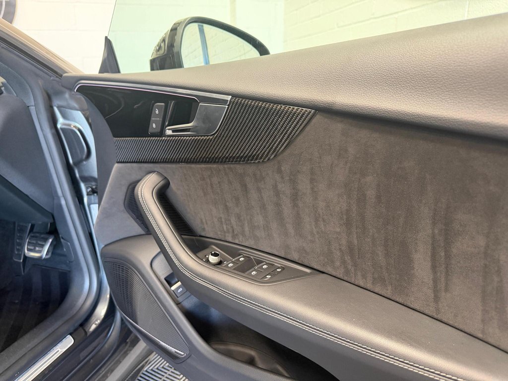 USED 2020 70 AUDI RS5 2.9 TFSI V6 Carbon Black Sportback Tiptronic quattro Euro 6 (s/s) 5dr CARBON|FULL HISTORY|C&S PACK
