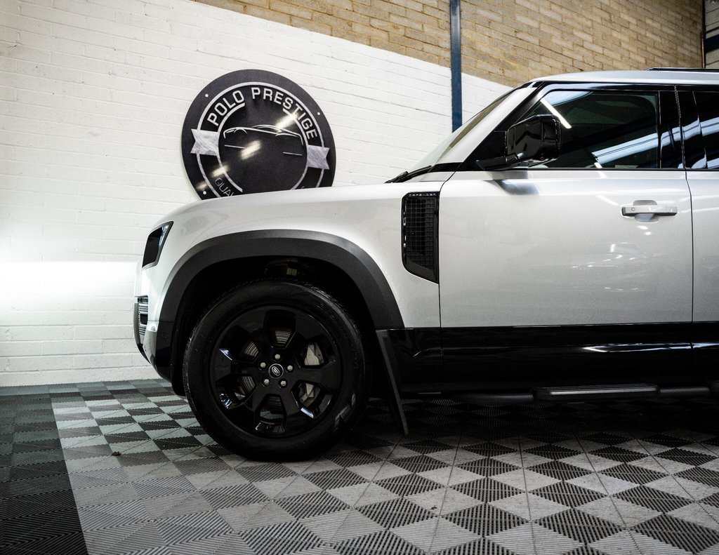 USED 2024 24 LAND ROVER DEFENDER 110 3.0 D300 MHEV X-Dynamic HSE Auto 4WD Euro 6 (s/s) 5dr GREAT CONDITION AND SPEC