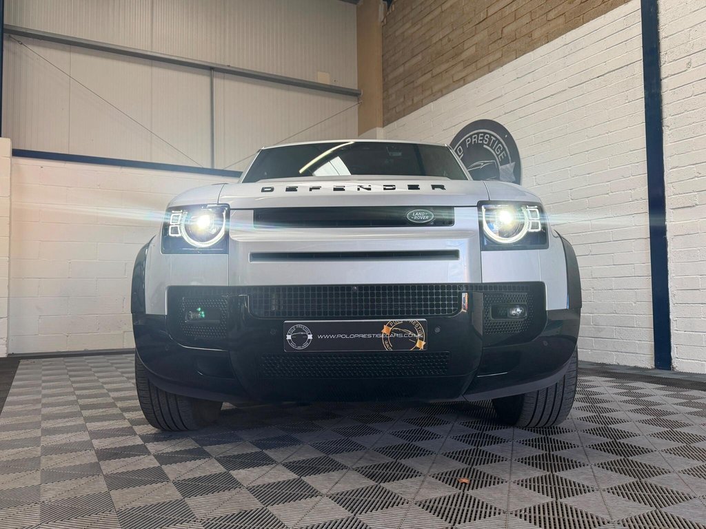 USED 2024 24 LAND ROVER DEFENDER 110 3.0 D300 MHEV X-Dynamic HSE Auto 4WD Euro 6 (s/s) 5dr GREAT CONDITION AND SPEC