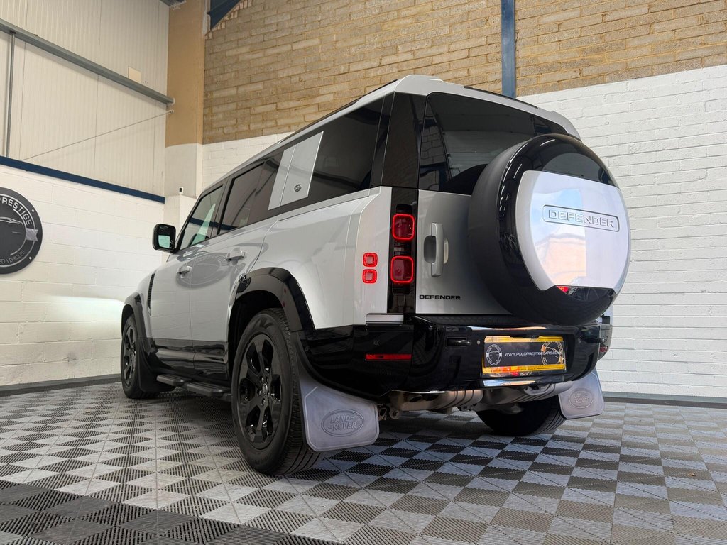 USED 2024 24 LAND ROVER DEFENDER 110 3.0 D300 MHEV X-Dynamic HSE Auto 4WD Euro 6 (s/s) 5dr GREAT CONDITION AND SPEC