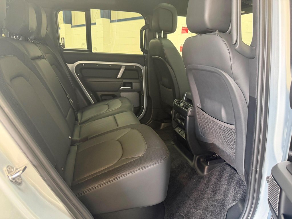USED 2024 24 LAND ROVER DEFENDER 110 3.0 D300 MHEV X-Dynamic HSE Auto 4WD Euro 6 (s/s) 5dr GREAT CONDITION AND SPEC