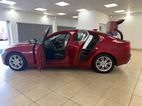 USED 2017 67 JAGUAR XE 2.0i Prestige Saloon 4dr Petrol Auto Euro 6 (s/s) (200 ps) FIRENZE RED METALLIC, BLACK LEATHER, SATELLITE NAVIGATION, CLIMATE CONTROL, MULTI FUNCTION STEERING WHEEL, CRUISE CONTROL, MEDIA, HEATED FRONT SEATS, BLUETOOTH, FRONT & REAR PARKING SENSORS, PADDLE SHIFT, CUP HOLDERS, ALLOY WHEELS, DAB