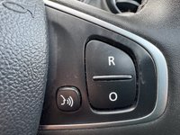USED 2018 68 RENAULT CAPTUR 1.5 dCi ENERGY Iconic SUV 5dr Diesel Manual Euro 6 (s/s) (90 ps) 2 Owners - F/S/H - Low Miles - LEZ