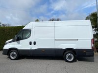 USED 2024 74 IVECO DAILY 35S14 BUISNESS 3520 WB  LWB HIGHTOP REAR WHEELDRIVE 2.3TD 140PS *3500KG TOWING CAPACITY* One Company Owner, 23000 Miles, Balance Of Iveco Warranty, Popular Rear Wheel Drive Model With 3500Kg Towing Capacity And Air Con, Parking Sensors,Media Screen, Cruise & Ply Lining!
