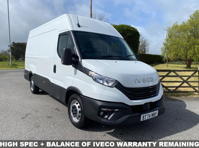 View our IVECO DAILY