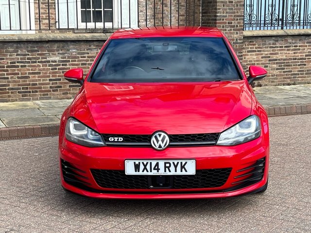 View our VOLKSWAGEN GOLF