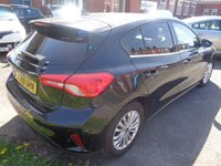 USED 2020 69 FORD FOCUS 1.0T EcoBoost Titanium Hatchback 5dr Petrol Manual Euro 6 (s/s) (125 ps) STUNNING NEW SHAPE 12 MONTHS MOT