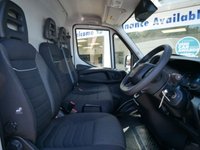 USED 2025 75 IVECO DAILY 2.3D 35S14 136 BHP MEDIUM HIGH ROOF BUSINESS AUTOMATIC AUTOMATIC | MEDIUM | BUSINESS PACK