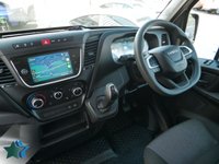 USED 2025 75 IVECO DAILY 2.3D 35S14 136 BHP MEDIUM HIGH ROOF BUSINESS AUTOMATIC AUTOMATIC | MEDIUM | BUSINESS PACK
