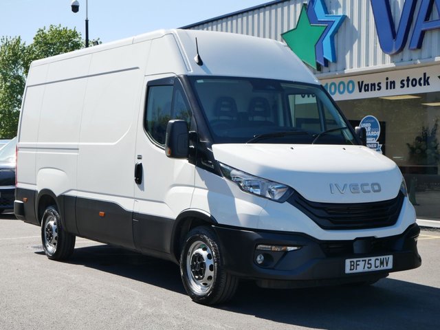 View our Iveco Daily 2.3D 35S14 136 BHP MEDIUM HIGH ROOF BUSINESS AUTOMATIC