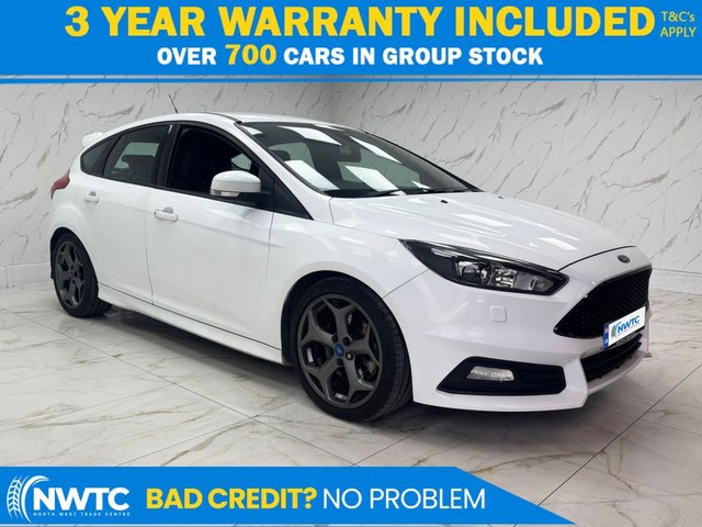 View our Ford Focus 2.0T EcoBoost ST-3 Hatchback 5dr Petrol Manual Euro 6 (s/s) (250 ps) F/S/H X10!! 1 OWNER FROM NEW!