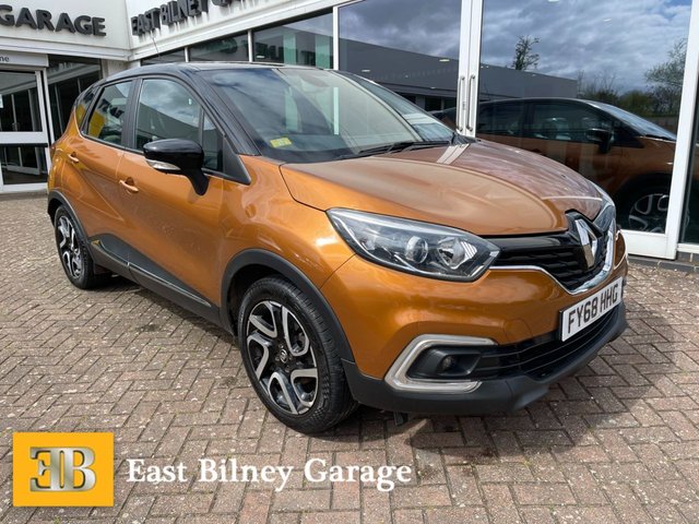 View our RENAULT CAPTUR
