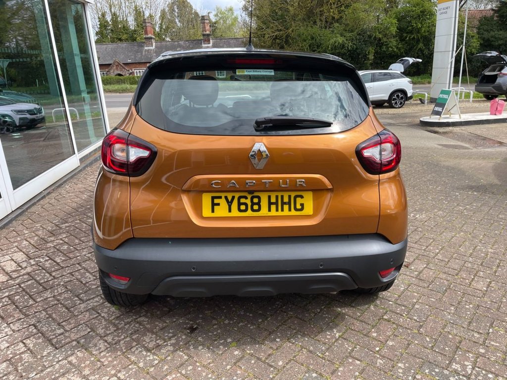 USED 2018 68 RENAULT CAPTUR 1.5 dCi ENERGY Iconic SUV 5dr Diesel EDC Euro 6 (s/s) (90 ps) 