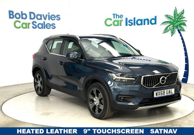 View our VOLVO XC40