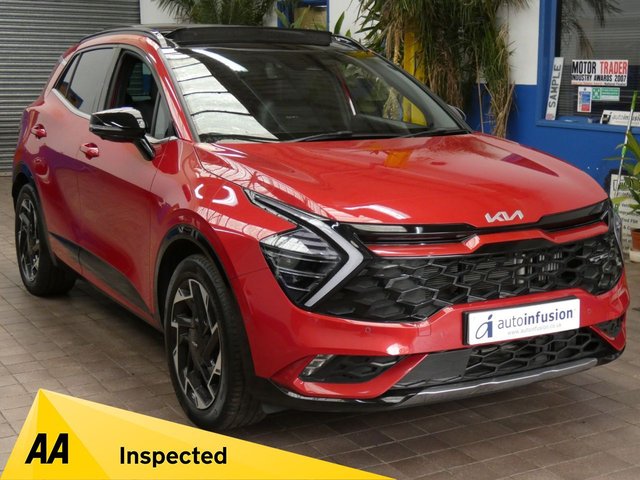 View our Kia Sportage 1.6 T-GDi 13.8kWh GT-Line S SUV 5dr Petrol Plug-in Hybrid Auto AWD Euro 6 (s/s) (261 bhp)