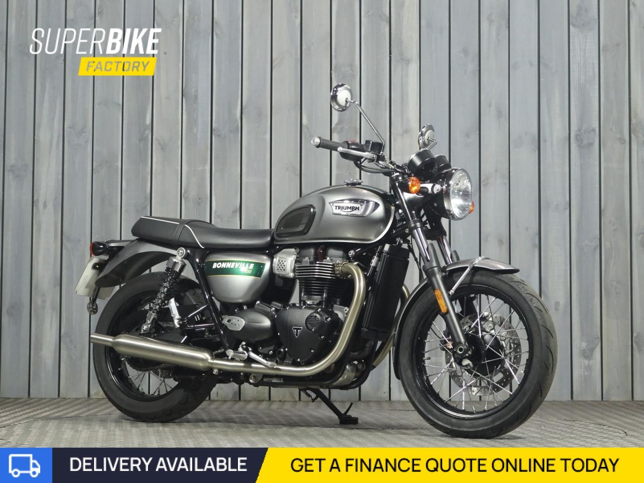 TRIUMPH BONNEVILLE T100BONNEVILLE T100