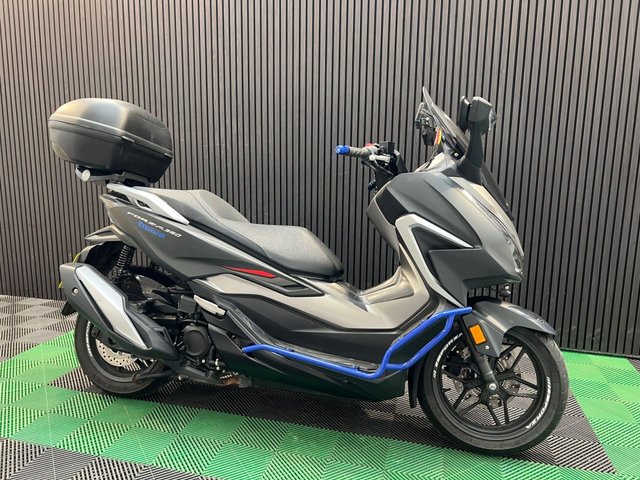 View our HONDA Forza 350