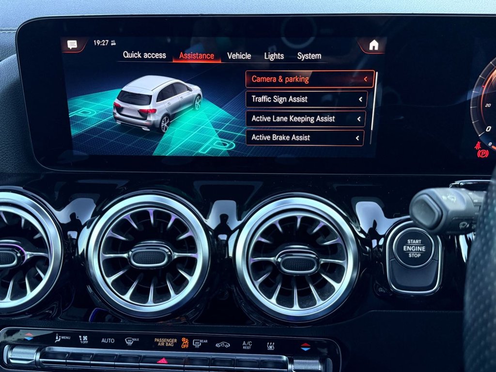 USED 2022 22 MERCEDES-BENZ B-CLASS 1.3 B250e 15.6kWh AMG Line Edition (Premium Plus) MPV 5dr Petrol Plug-in Hybrid 8G-DCT Euro 6 (s/s) (218 ps) 1 OWNER+PAN ROOF+A/CARPLAY+R/CAMERA