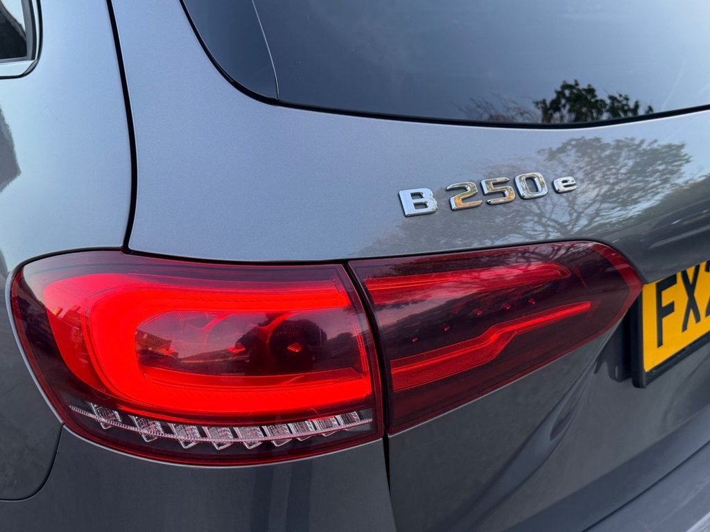 USED 2022 22 MERCEDES-BENZ B-CLASS 1.3 B250e 15.6kWh AMG Line Edition (Premium Plus) MPV 5dr Petrol Plug-in Hybrid 8G-DCT Euro 6 (s/s) (218 ps) 1 OWNER+PAN ROOF+A/CARPLAY+R/CAMERA