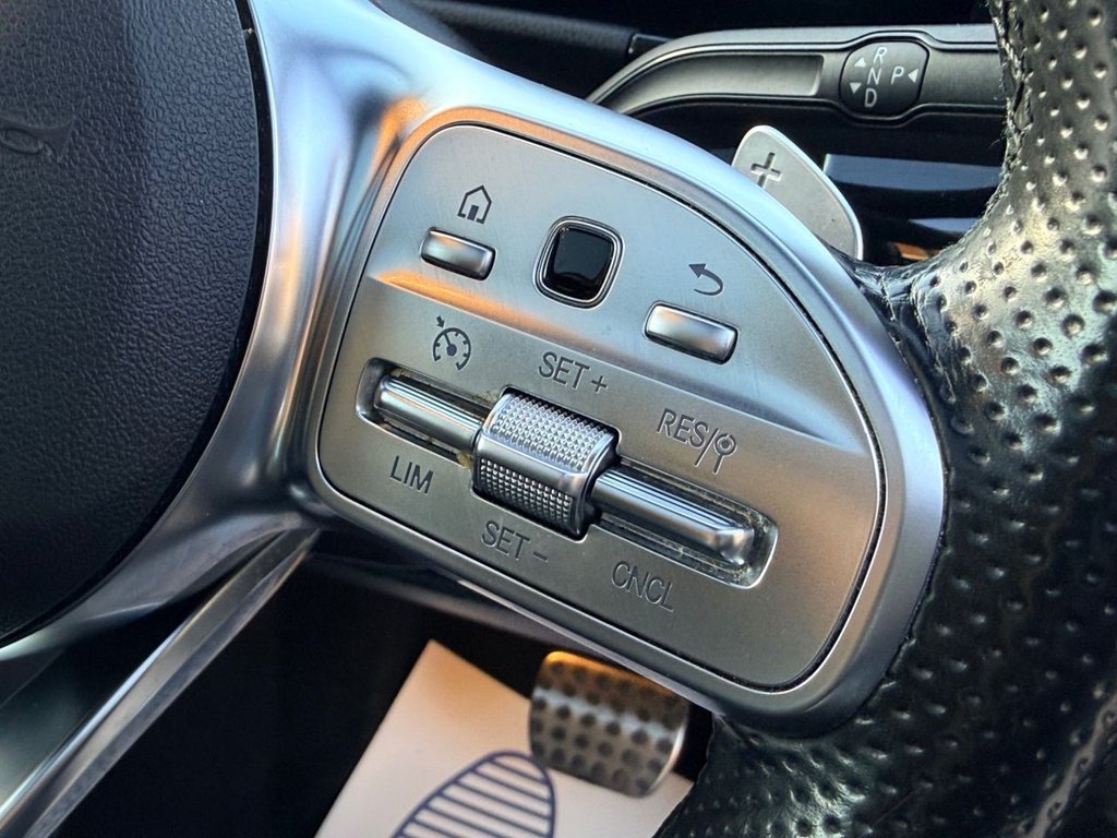 USED 2022 22 MERCEDES-BENZ B-CLASS 1.3 B250e 15.6kWh AMG Line Edition (Premium Plus) MPV 5dr Petrol Plug-in Hybrid 8G-DCT Euro 6 (s/s) (218 ps) 1 OWNER+PAN ROOF+A/CARPLAY+R/CAMERA