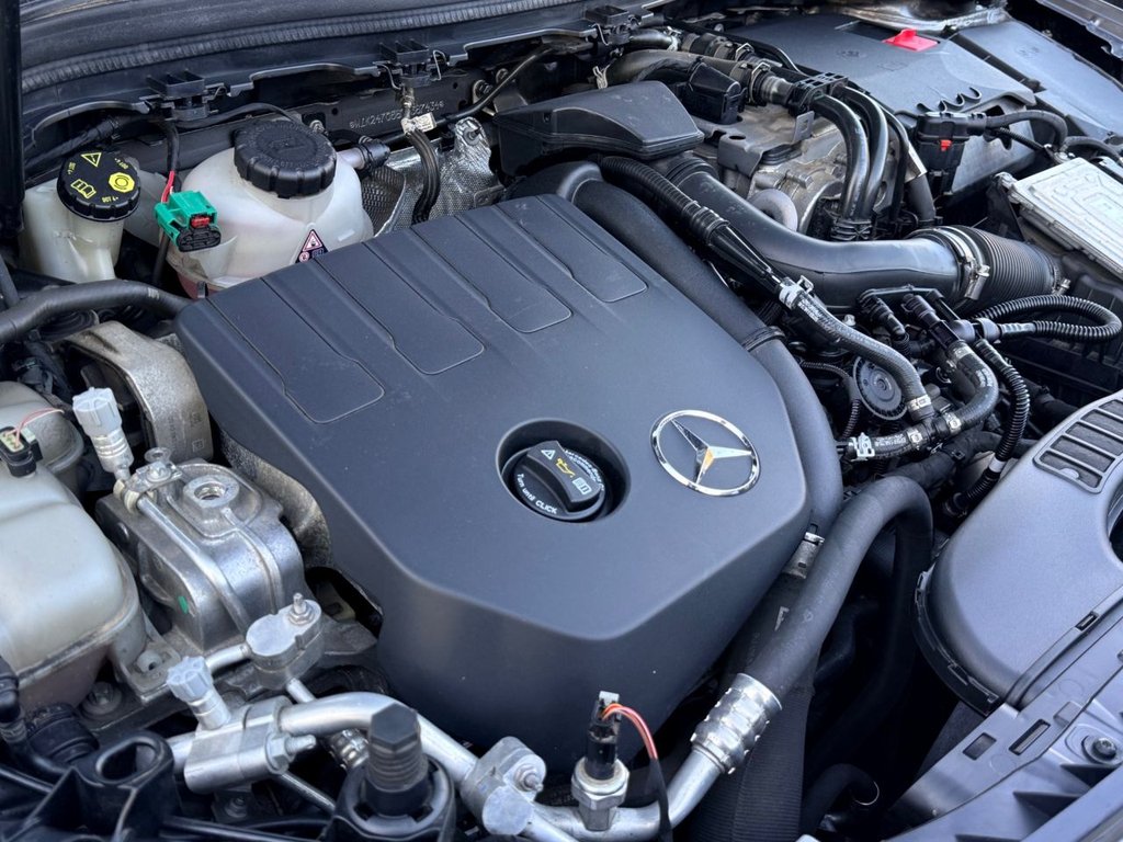 USED 2022 22 MERCEDES-BENZ B-CLASS 1.3 B250e 15.6kWh AMG Line Edition (Premium Plus) MPV 5dr Petrol Plug-in Hybrid 8G-DCT Euro 6 (s/s) (218 ps) 1 OWNER+PAN ROOF+A/CARPLAY+R/CAMERA