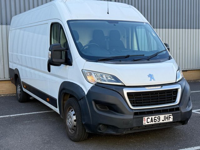 View our PEUGEOT BOXER