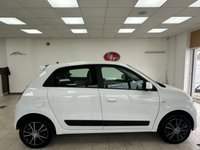 USED 2018 18 RENAULT TWINGO 1.0 SCe Play Hatchback 5dr Petrol Manual Euro 6 (70 ps) 