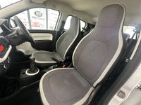 USED 2018 18 RENAULT TWINGO 1.0 SCe Play Hatchback 5dr Petrol Manual Euro 6 (70 ps) 