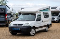 USED 2004 04 ROMAHOME R20 HYLO | Compact History | Economical