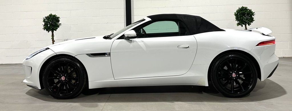 USED 2016 66 JAGUAR F-TYPE 3.0 V6 Convertible 2dr Petrol Auto Euro 6 (s/s) (340 ps) 