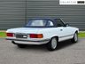 USED 1986 D MERCEDES-BENZ SL 300 3.0L 2d  AUTO  188 BHP Factory Air Conditioning. Rear Seat