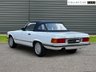 USED 1986 D MERCEDES-BENZ SL 300 3.0L 2d  AUTO  188 BHP Factory Air Conditioning. Rear Seat