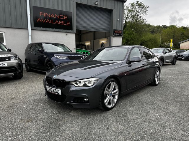 View our BMW 3 SERIES