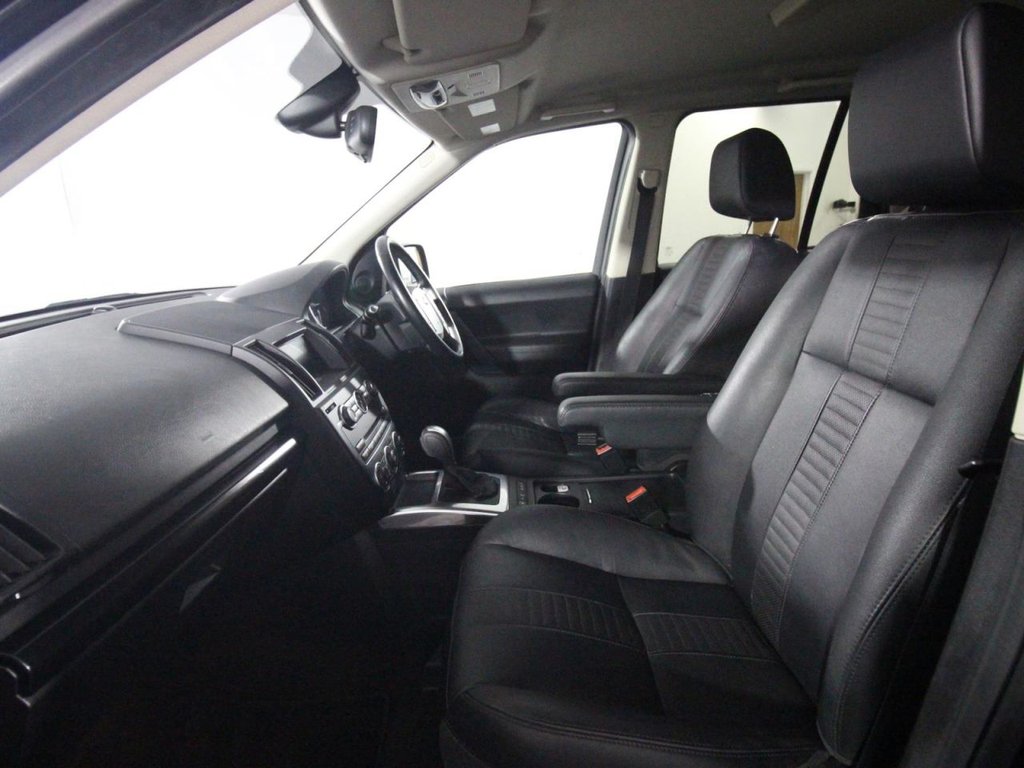 USED 2013 63 LAND ROVER FREELANDER 2 2.2 SD4 Dynamic SUV 5dr Diesel CommandShift 4WD Euro 5 (190 ps) 
