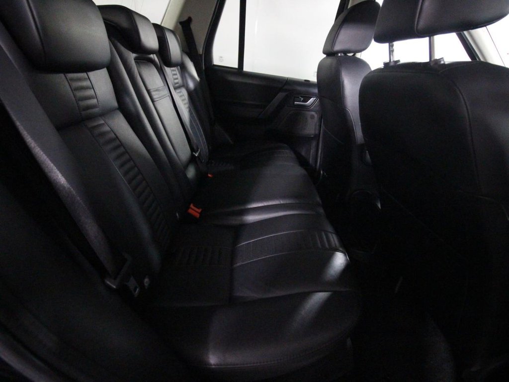 USED 2013 63 LAND ROVER FREELANDER 2 2.2 SD4 Dynamic SUV 5dr Diesel CommandShift 4WD Euro 5 (190 ps) 